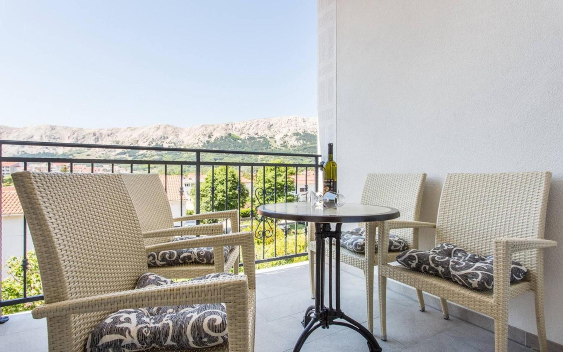 Apartments Bernardeta 1 Baška Esterno foto